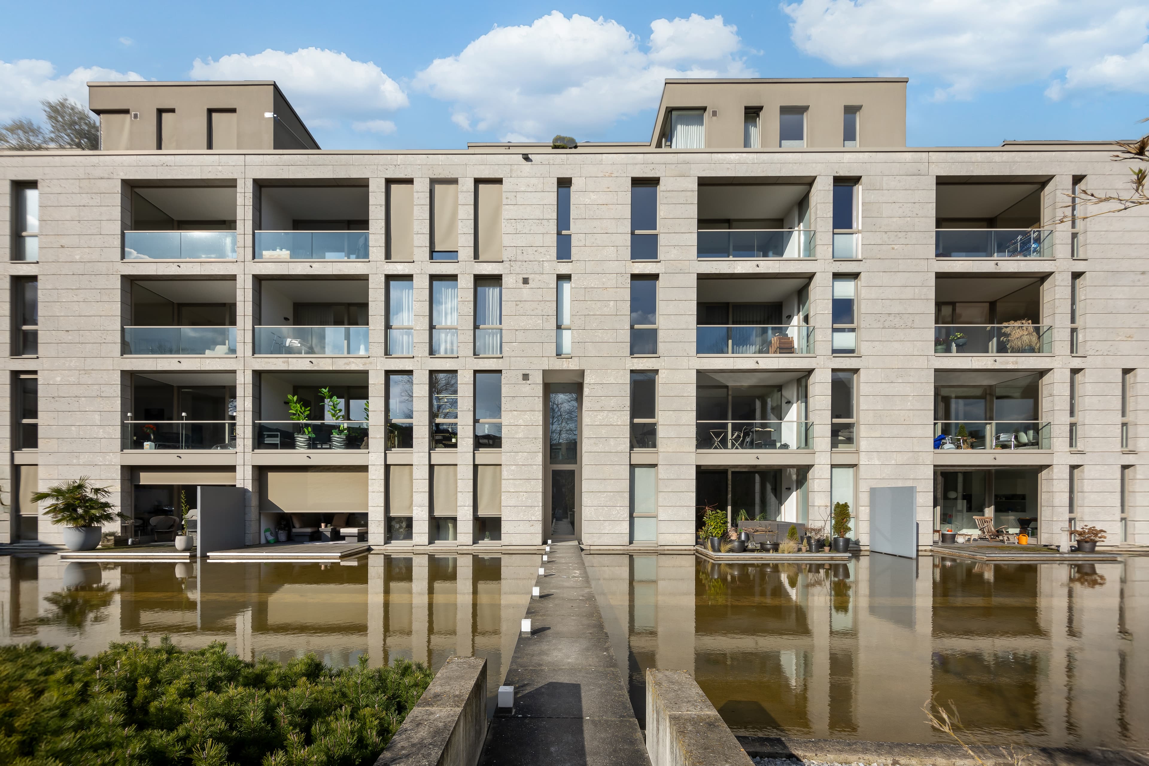 Exklusives Wohnen in moderner Architektur – attraktive Eigentumswohnung mit besonderem Charakter